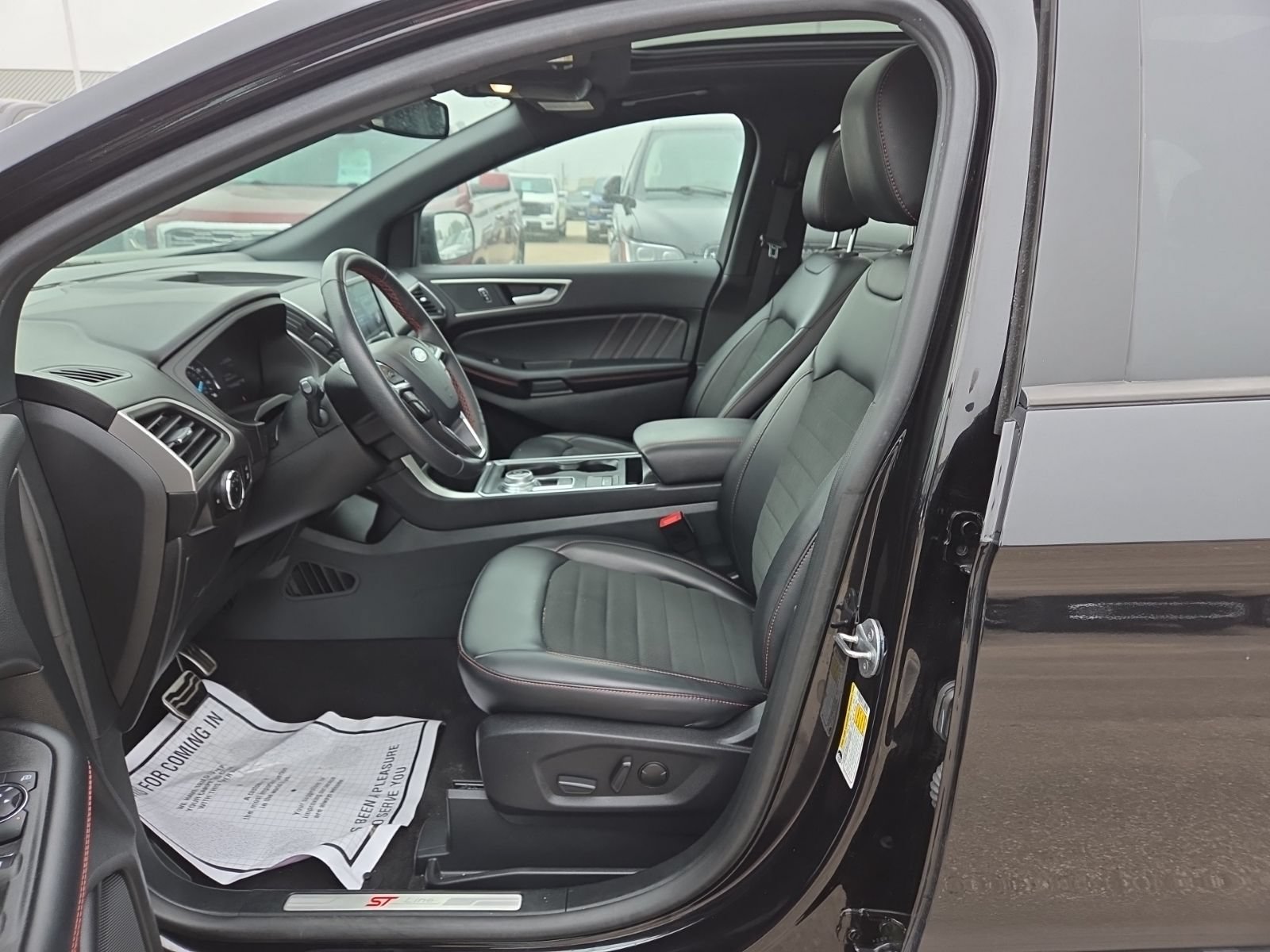 Used 2024 Ford Edge ST-Line AWD/4WD image 8