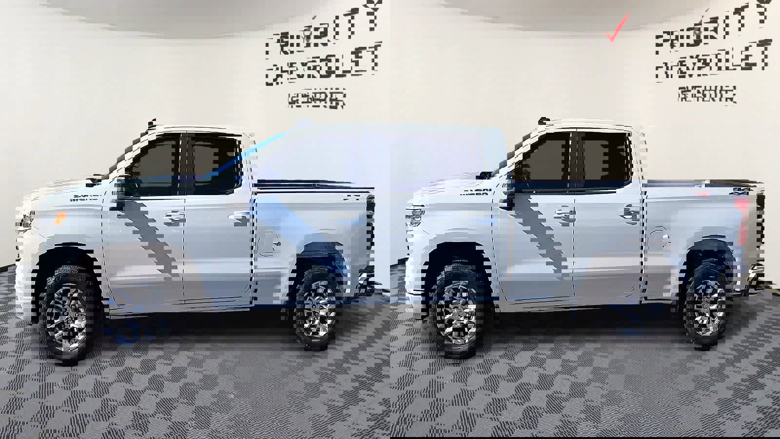 Used 2023 Chevrolet Silverado 1500 RST image 5
