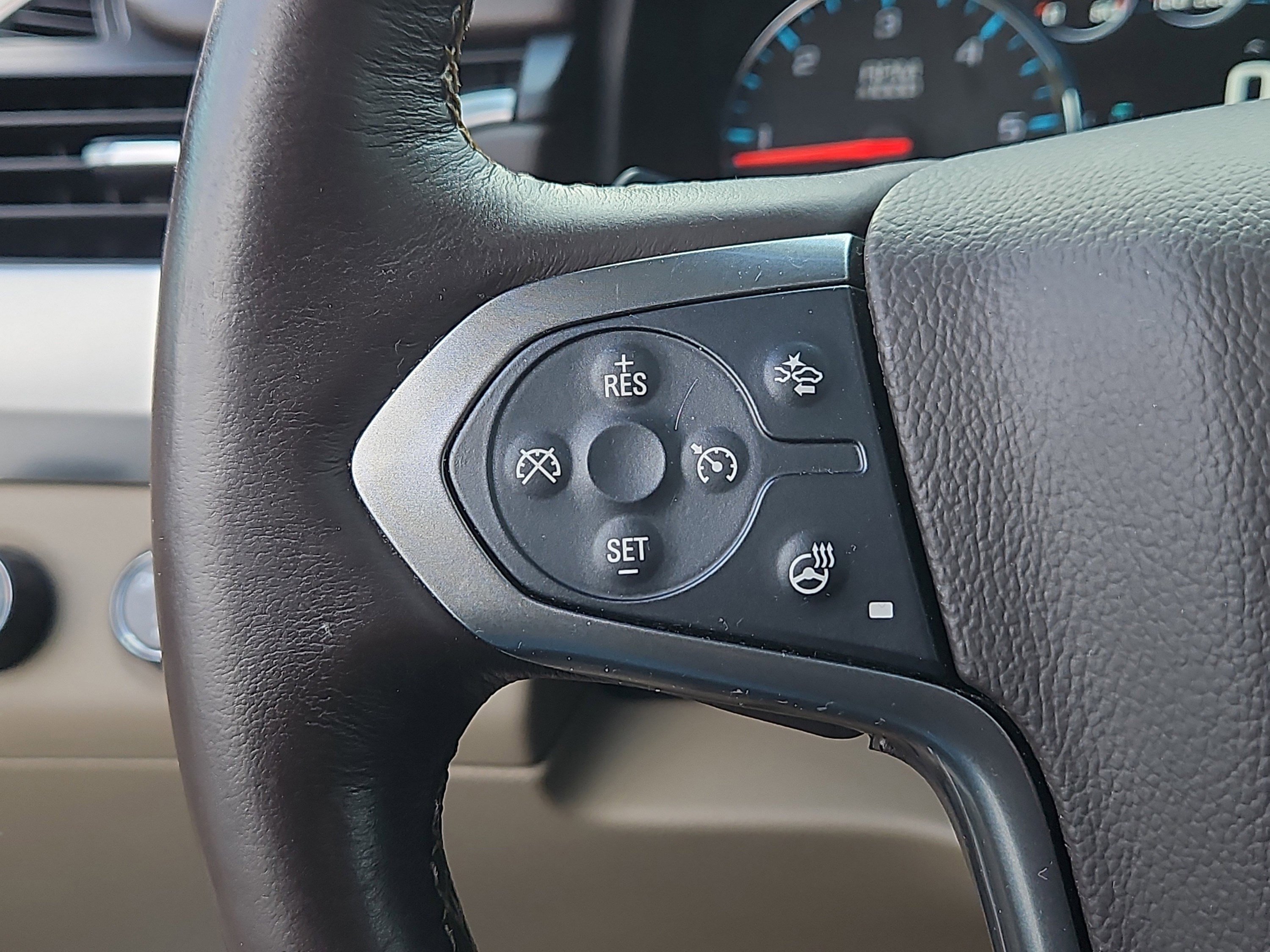 Used 2017 Chevrolet Tahoe LT image 24