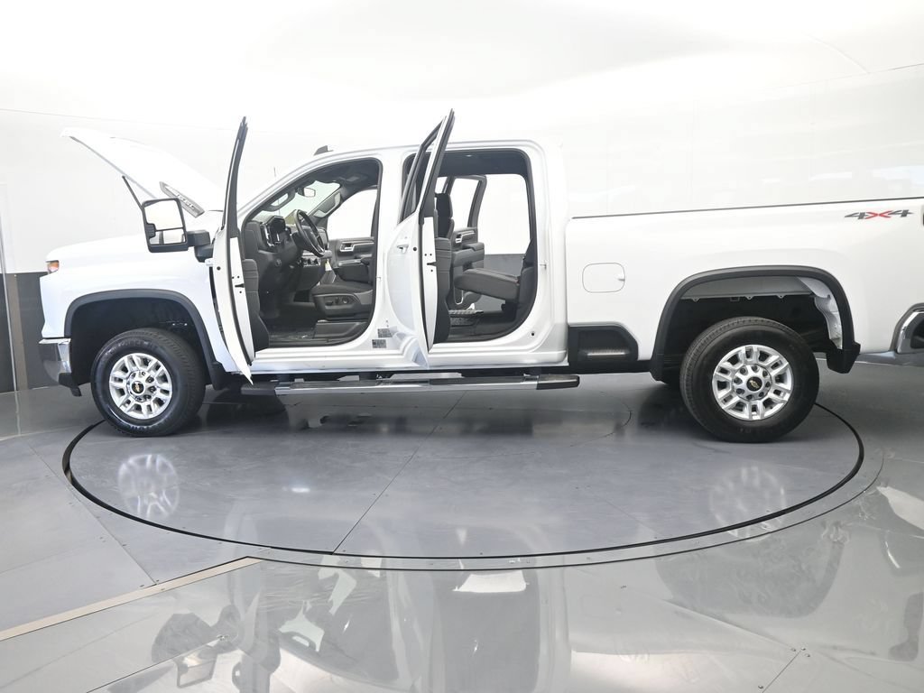 Used 2025 Chevrolet Silverado 2500 LT w/ Convenience Package AWD/4WD image 79