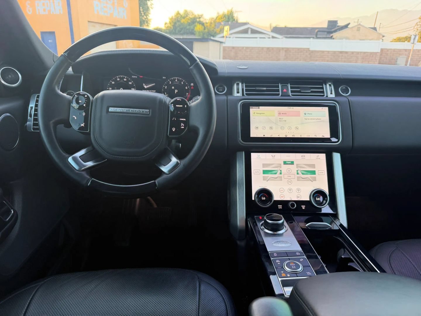 Used 2019 Land Rover Range Rover HSE AWD/4WD image 20