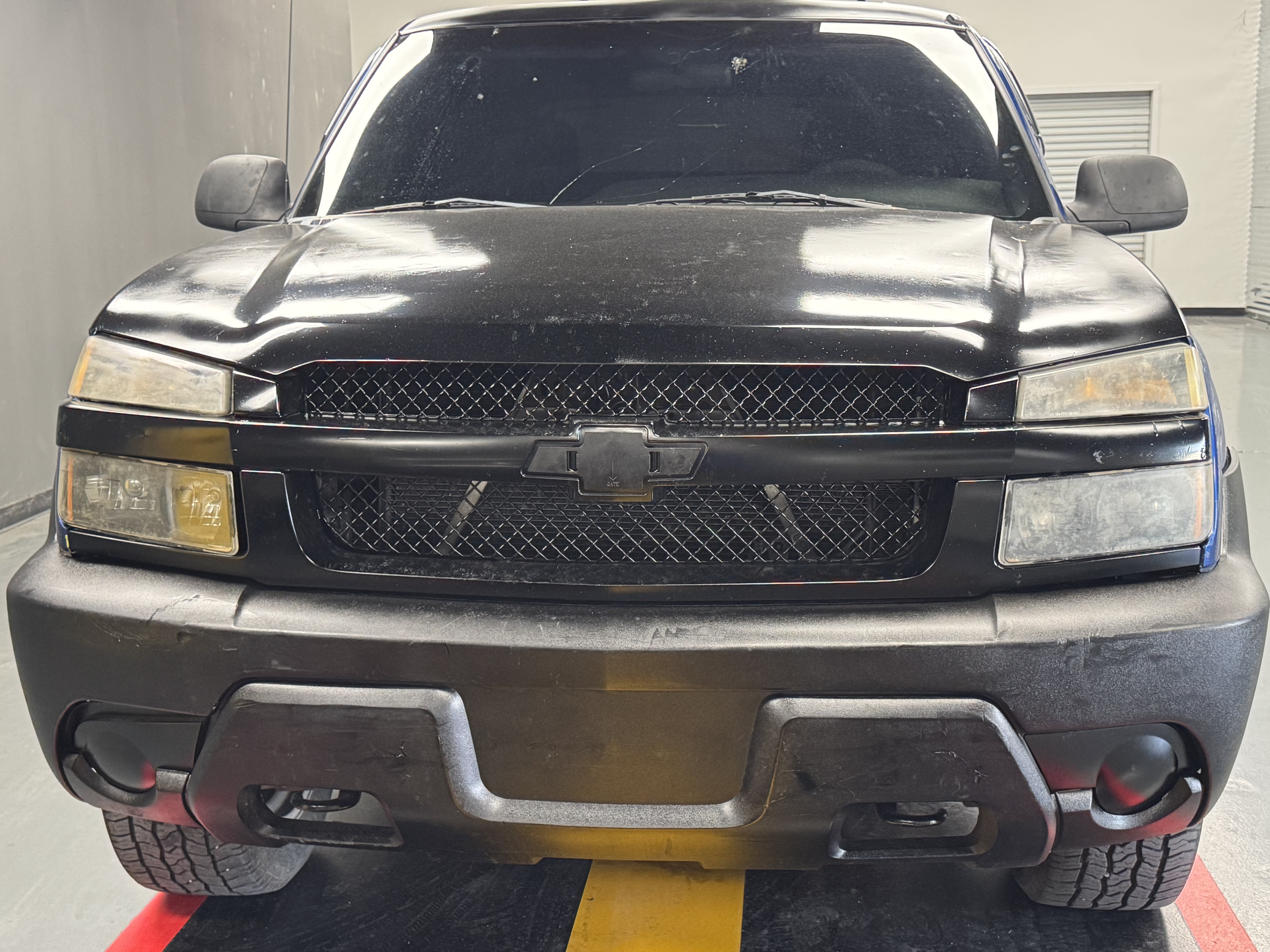 Used 2003 Chevrolet Avalanche 2WD image 8