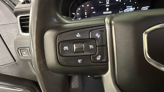 Used 2023 GMC Yukon Denali AWD/4WD image 15