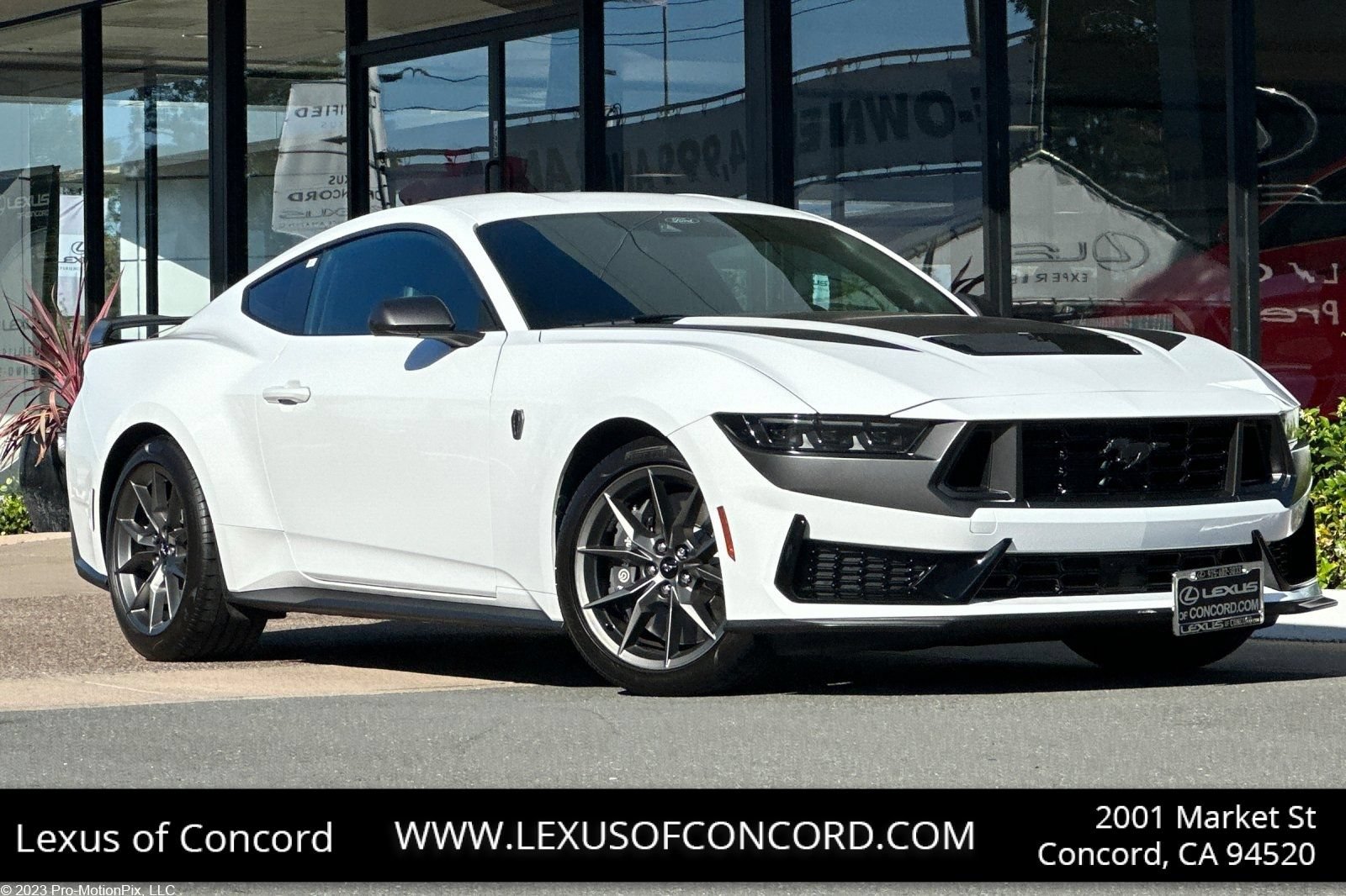 Used 2024 Ford Mustang Dark Horse RWD image 1