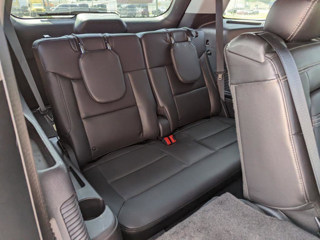 Used 2022 Ford Explorer XLT w/ Equipment Group 202A image 26