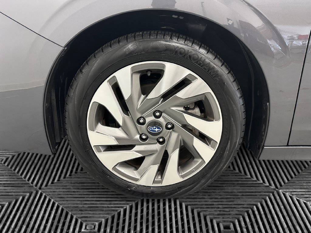 Used 2025 Subaru Legacy Limited w/ Tech Package #3 AWD/4WD image 14
