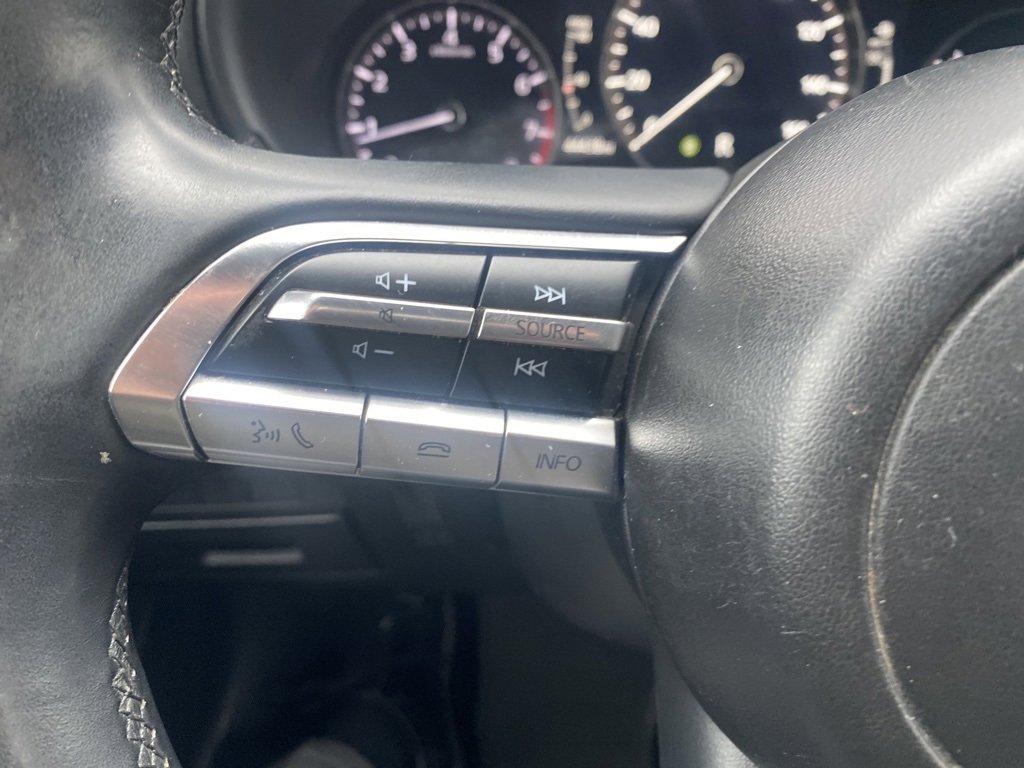 Used 2019 MAZDA MAZDA3 Hatchback image 6