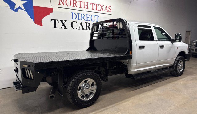 Used 2024 RAM 2500 Tradesman w/ Chrome Appearance Group AWD/4WD image 5
