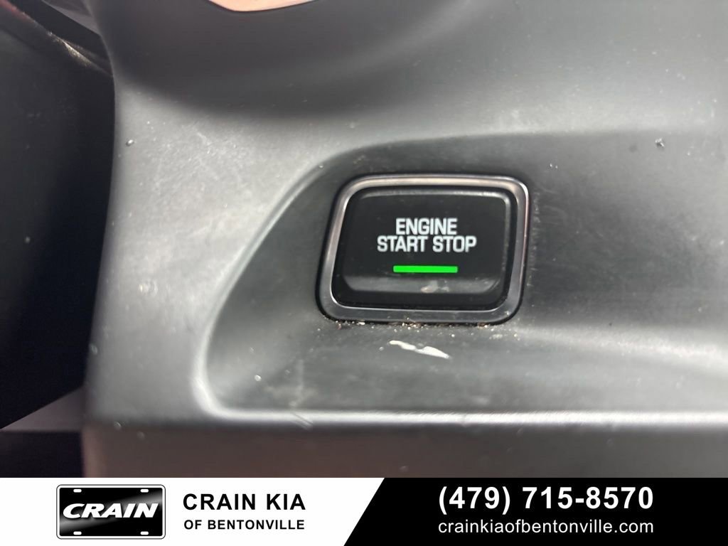 Used 2020 Chevrolet Camaro SS RWD image 25