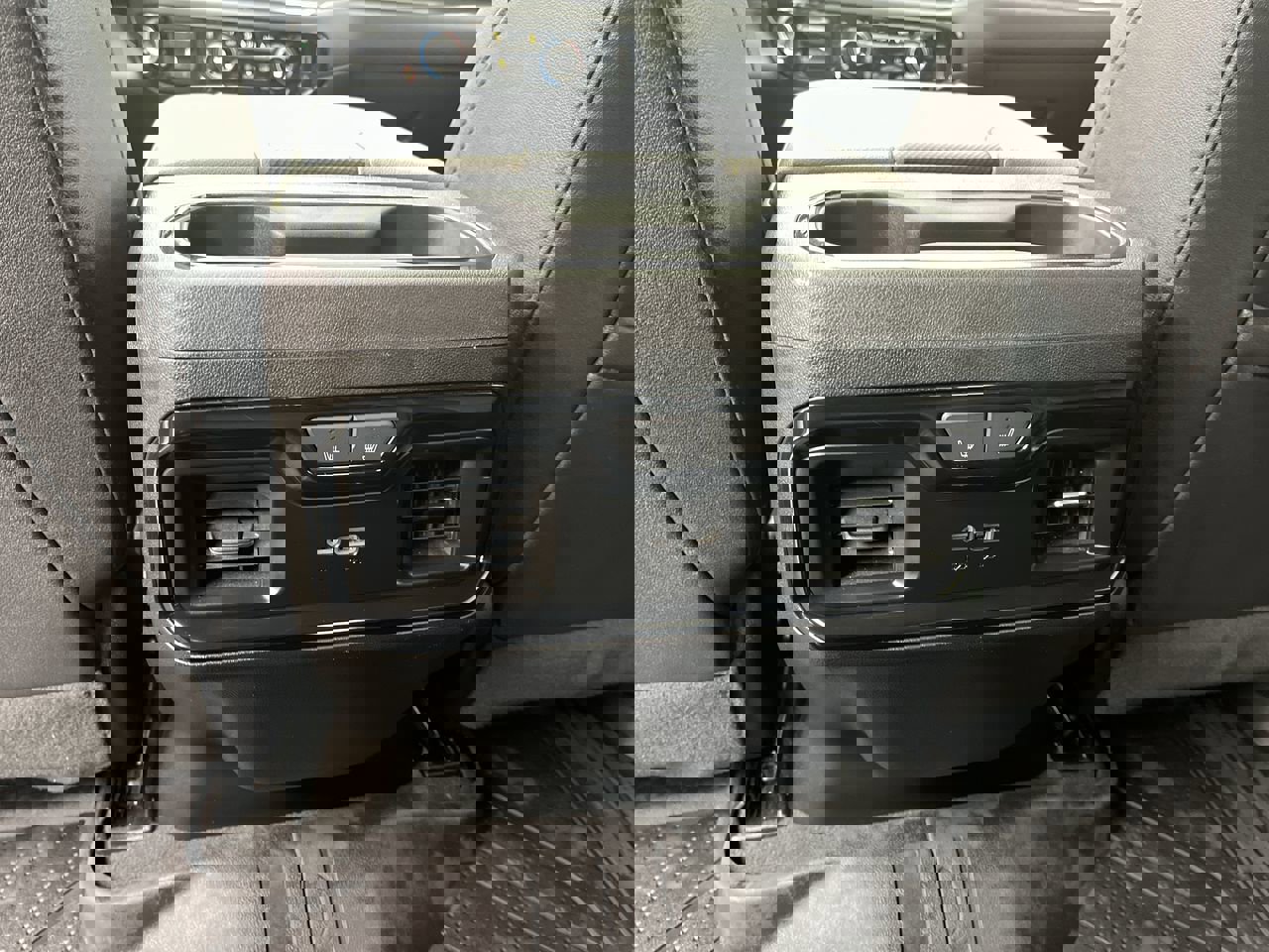 Certified 2024 Chevrolet Silverado 2500 ZR2 w/ Technology Package image 15