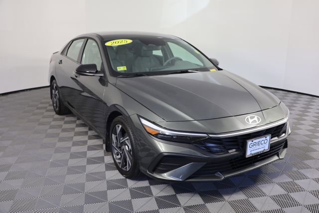 Used 2025 Hyundai Elantra SEL