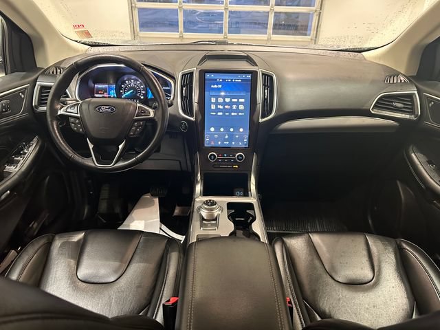 Certified 2021 Ford Edge Titanium AWD/4WD image 9