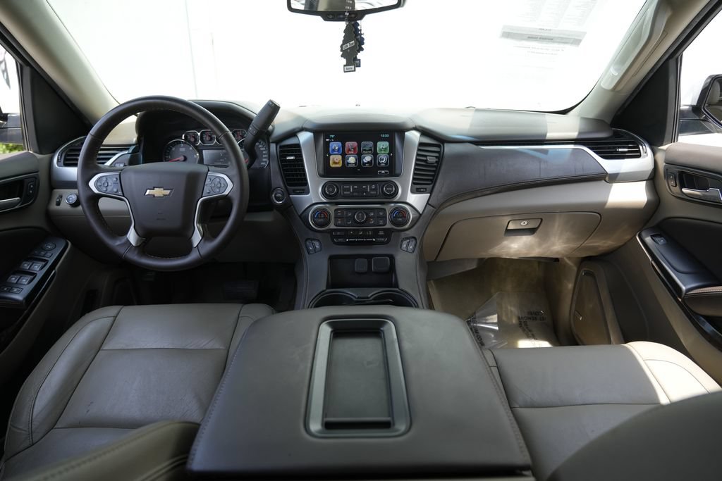 Used 2018 Chevrolet Suburban LT w/ LT Signature Package RWD image 45