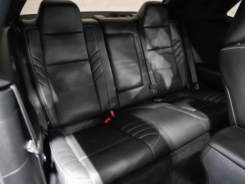 Used 2019 Dodge Challenger SRT Hellcat Redeye RWD image 34