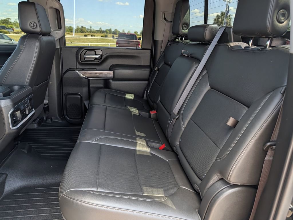 Used 2021 Chevrolet Silverado 2500 LTZ w/ LTZ Plus Package AWD/4WD image 15