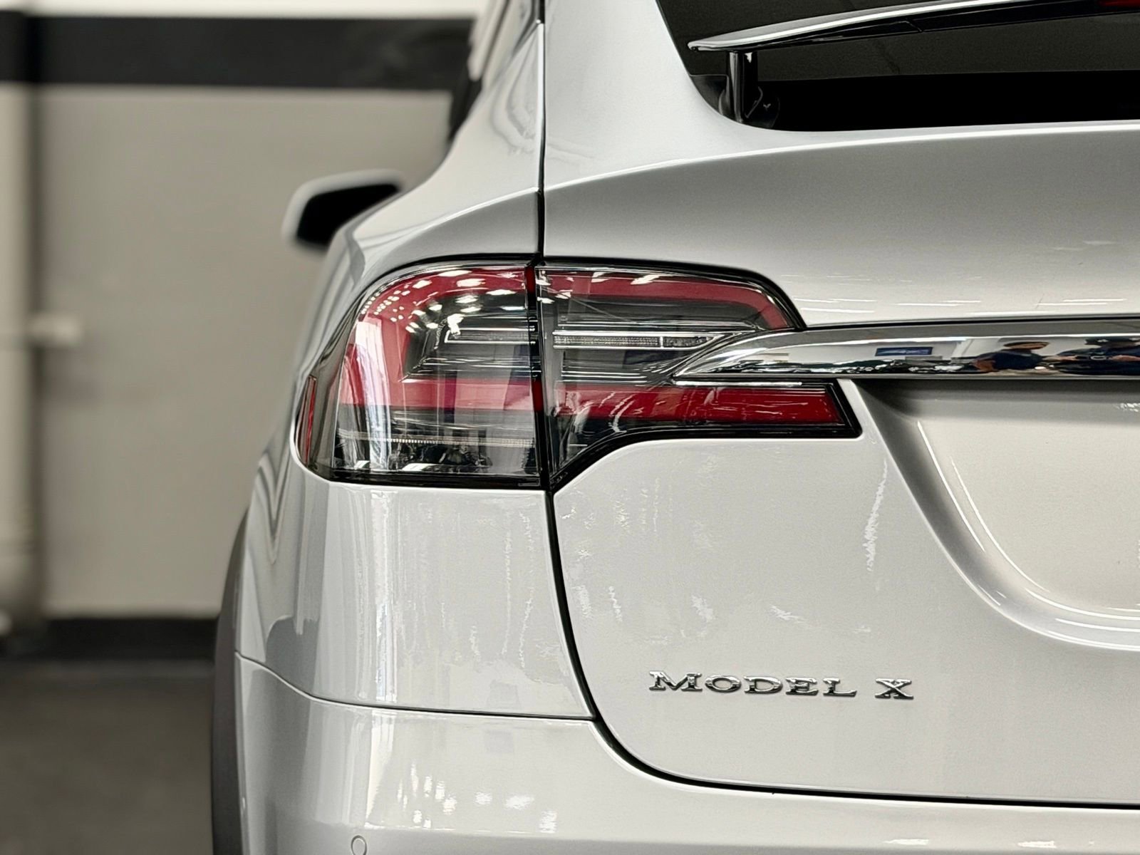 Used 2017 Tesla Model X 100D image 14