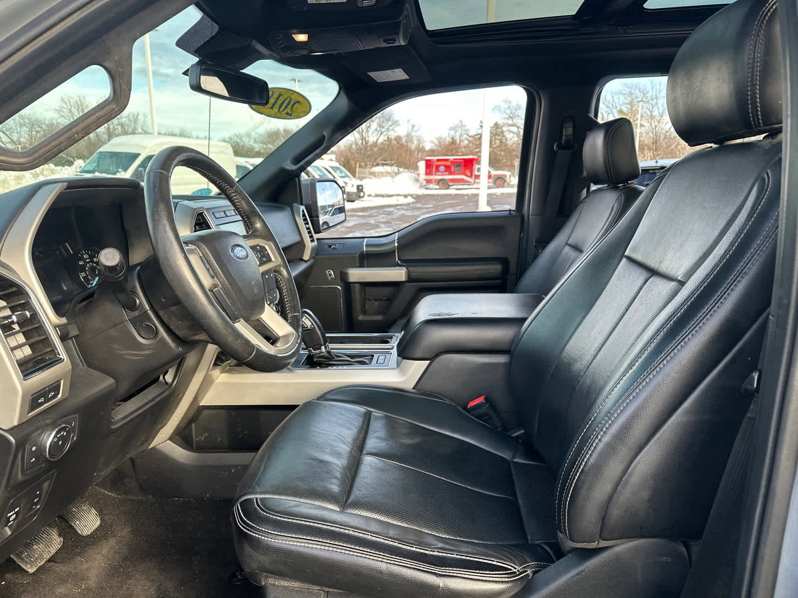 Used 2019 Ford F150 Lariat w/ Equipment Group 502A Luxury image 28