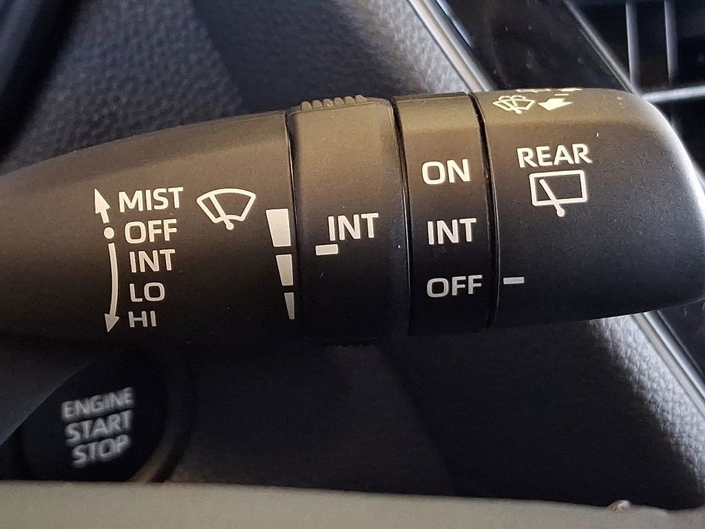 Used 2024 Toyota Corolla Cross LE image 26