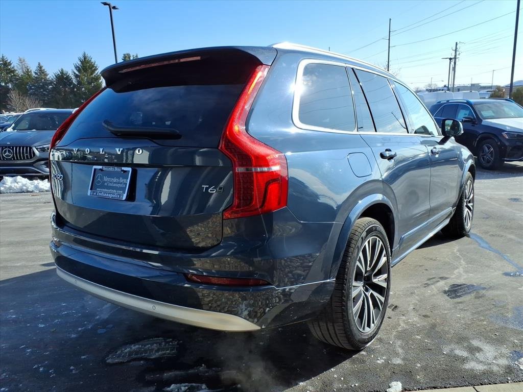Used 2022 Volvo XC90 T6 Momentum w/ Advanced Package image 6