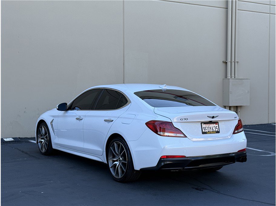 Used 2019 Genesis G70 2.0T Sport RWD image 5