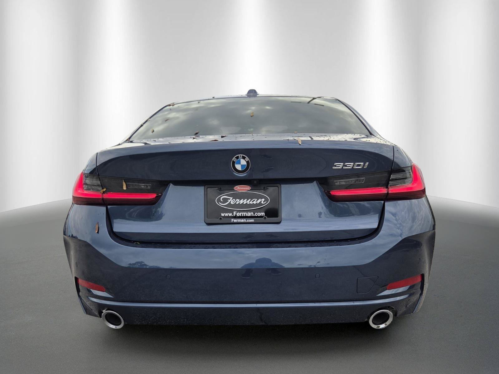 New 2026 BMW 330i Sedan w/ Premium Package RWD image 6