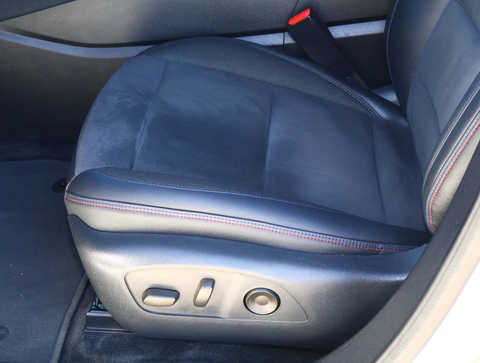 Used 2024 Chevrolet Blazer EV RS image 15