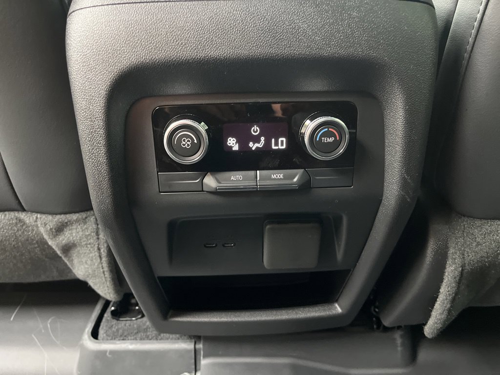 New 2026 Buick Enclave Sport Touring w/ Power Package FWD image 24