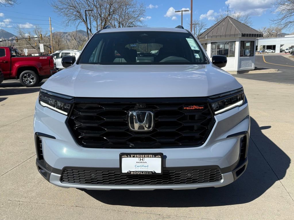 Certified 2025 Honda Pilot TrailSport image 10