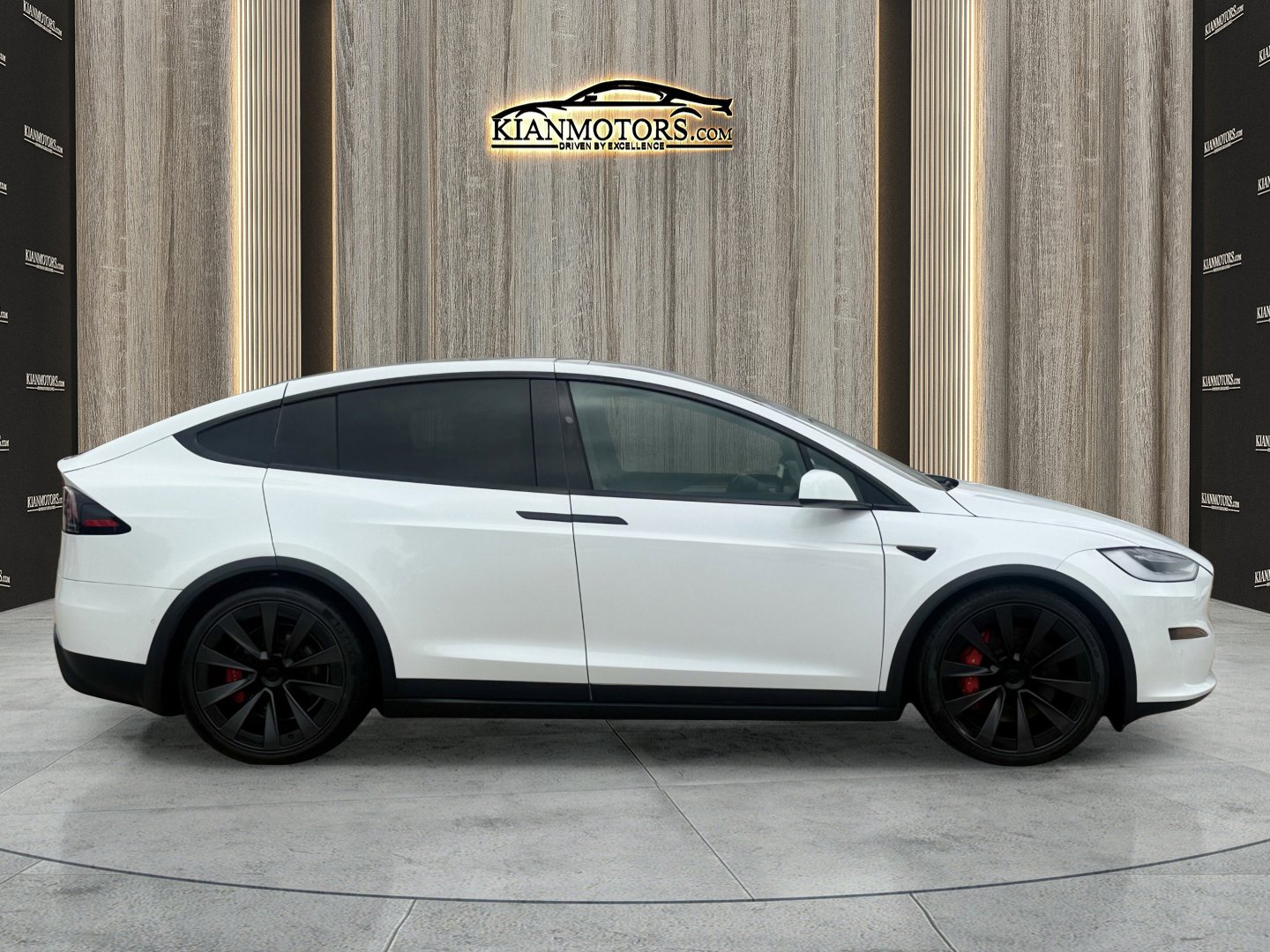 Used 2023 Tesla Model X AWD/4WD image 11