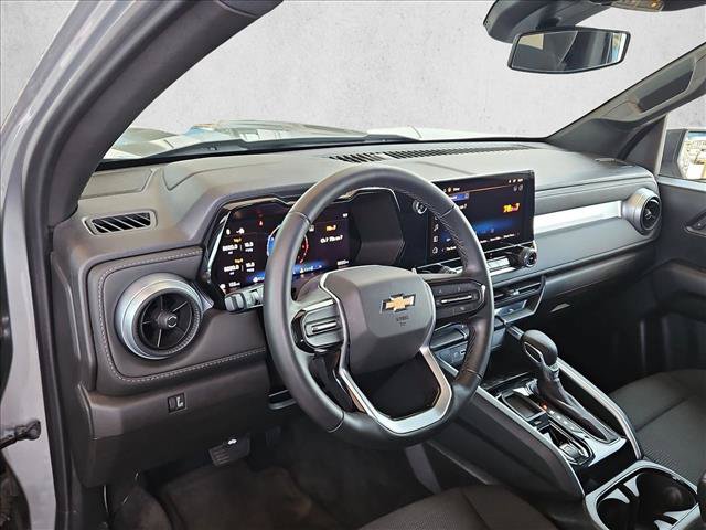 Used 2024 Chevrolet Colorado LT RWD image 10