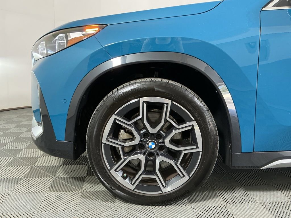 Certified 2025 BMW X1 xDrive28i w/ Convenience Package image 8
