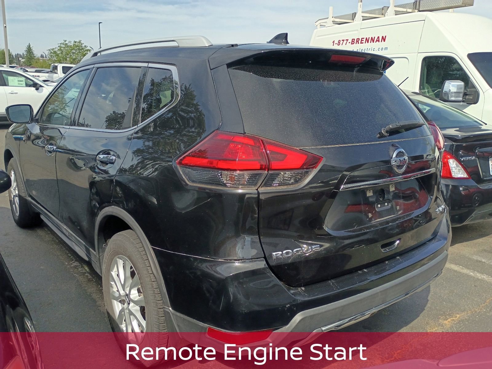 Used 2017 Nissan Rogue SV AWD/4WD image 5