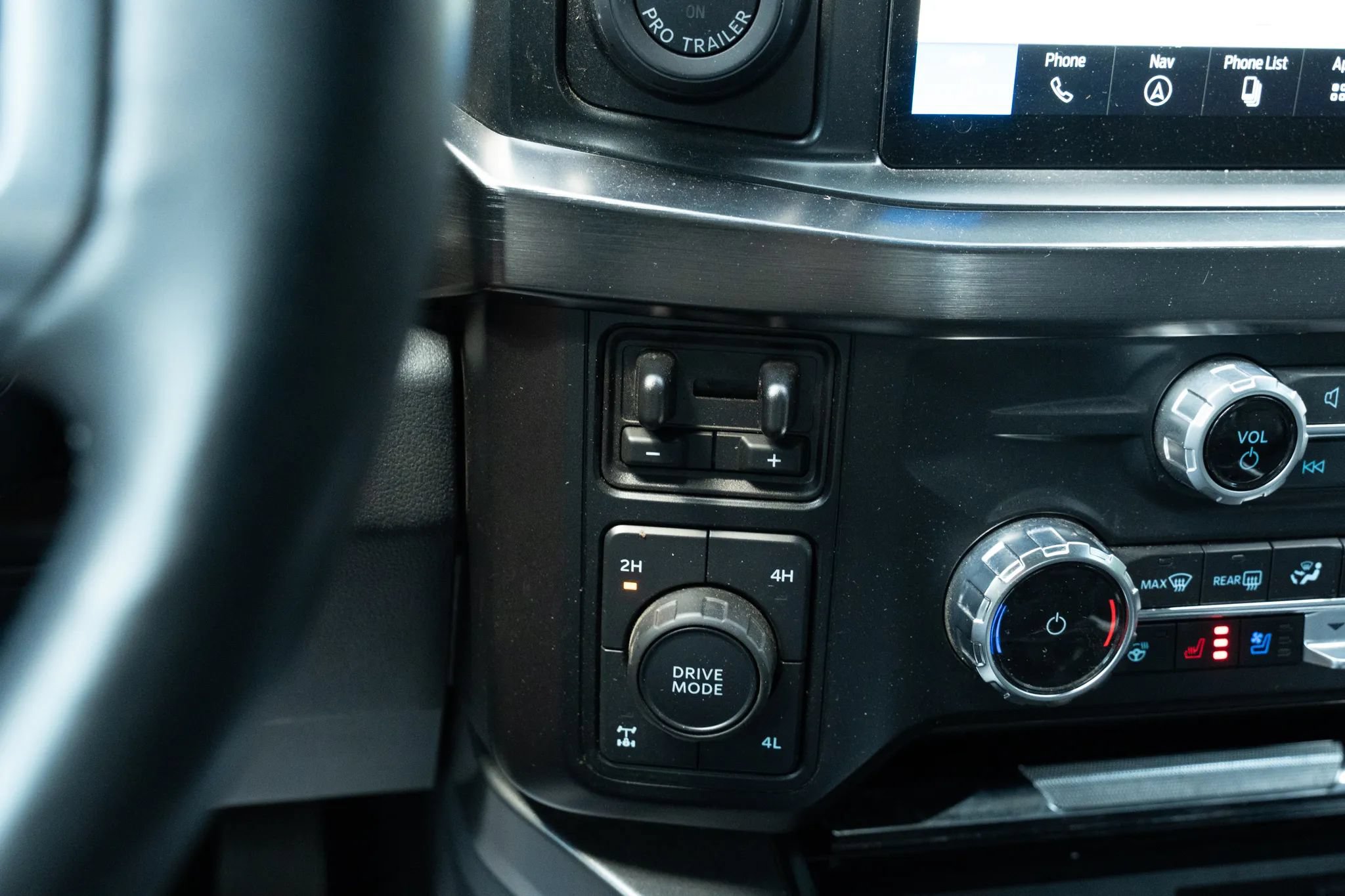 Used 2023 Ford F250 Lariat w/ Lariat Ultimate Package AWD/4WD image 27
