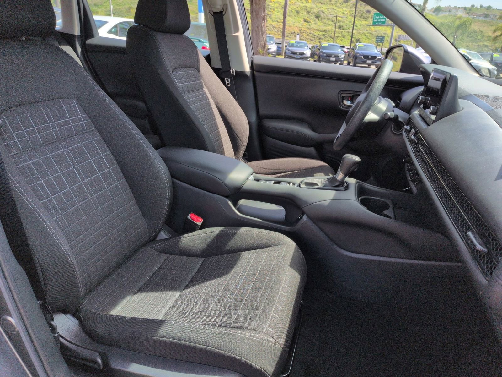 Used 2024 Honda HR-V LX image 30