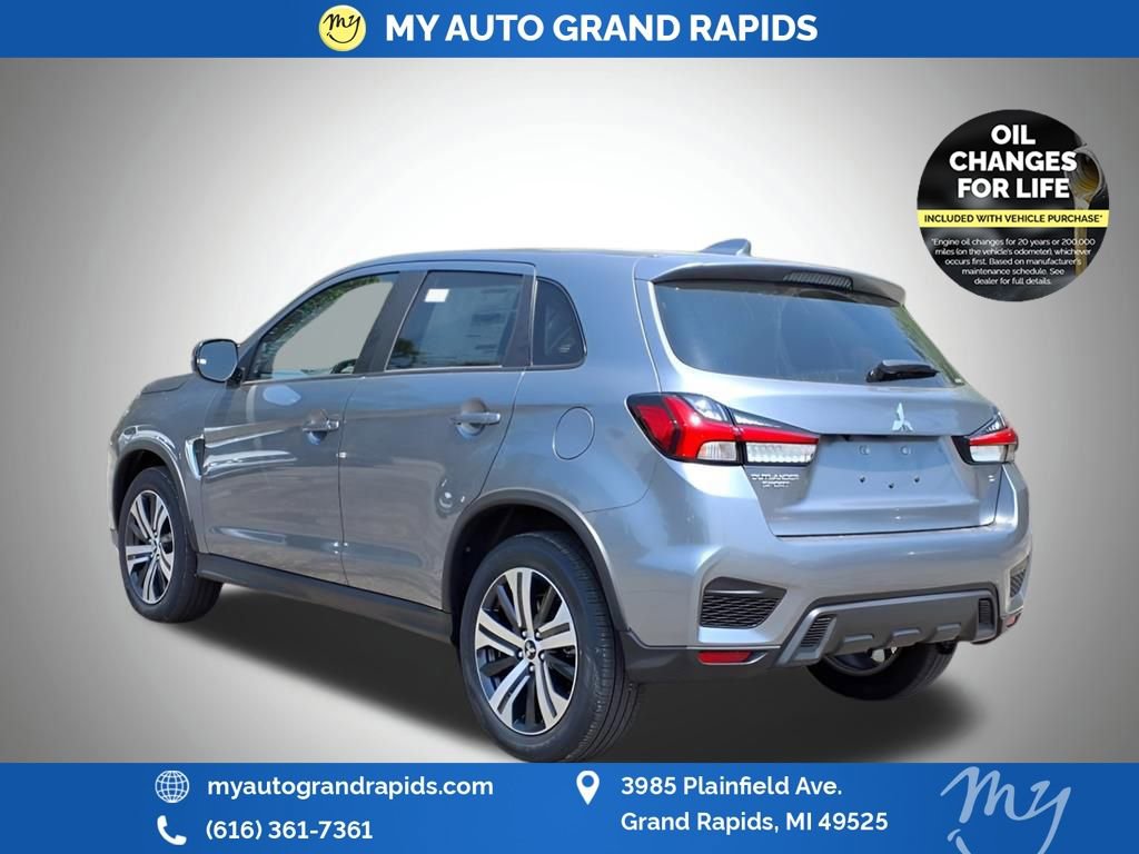 Used 2025 Mitsubishi Outlander Sport SE image 6