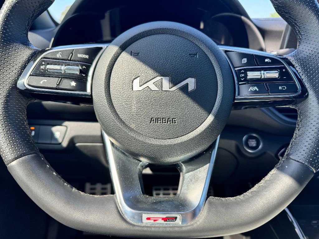 Used 2023 Kia Forte GT-Line image 21