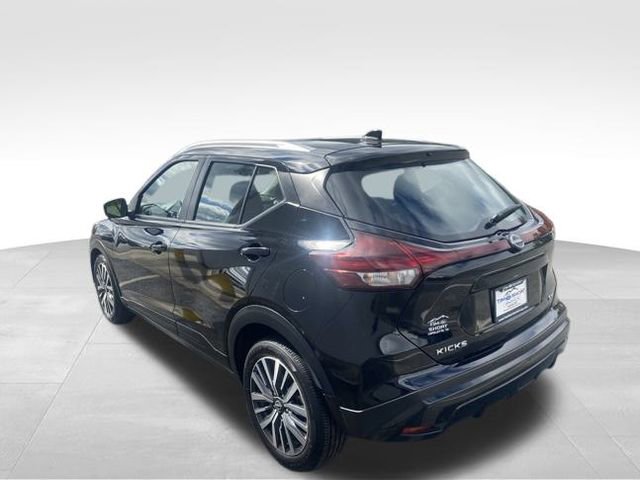 Used 2024 Nissan Kicks SV image 7