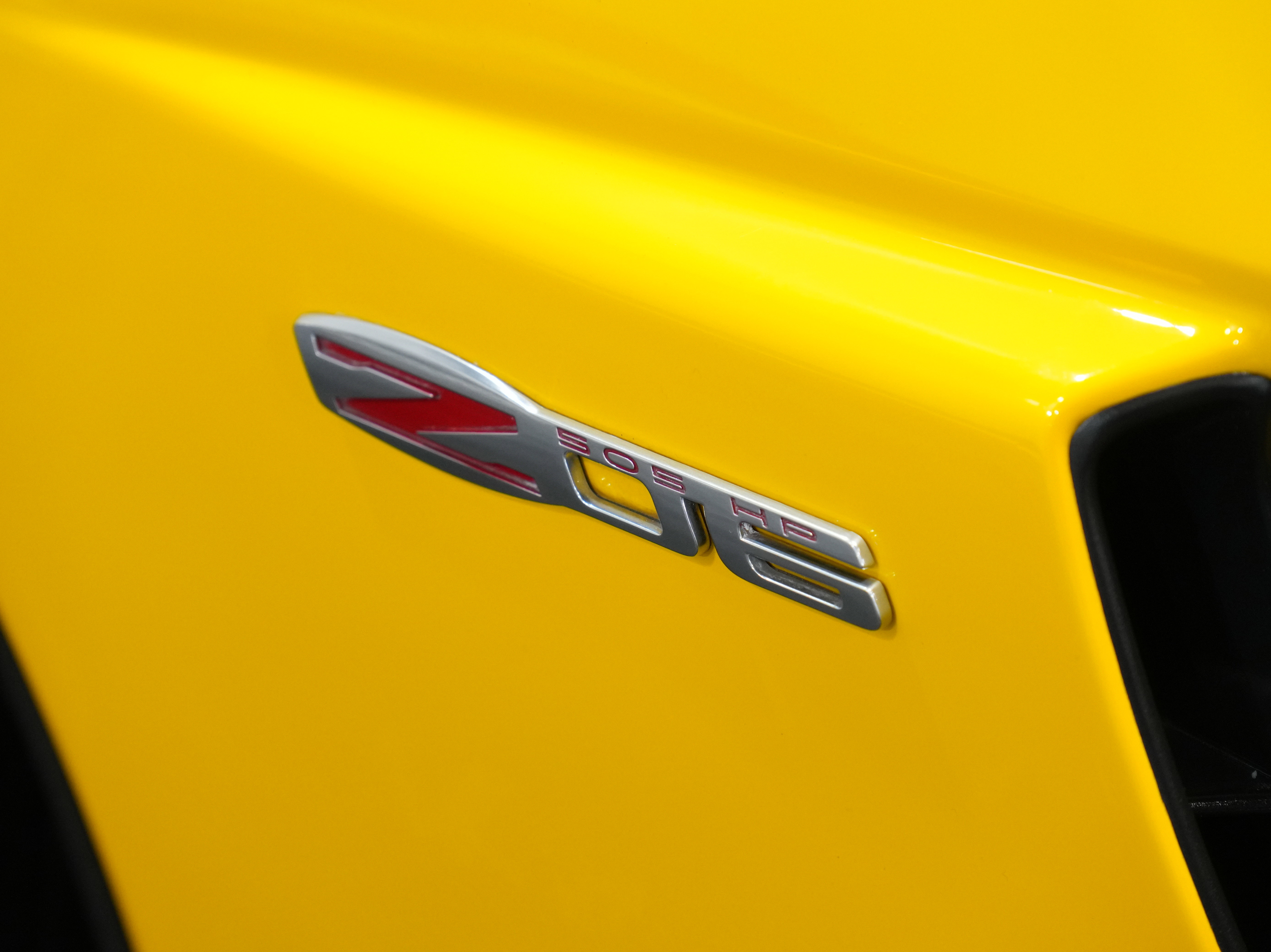 Used 2008 Chevrolet Corvette Z06 w/ Preferred Equipment Group image 19