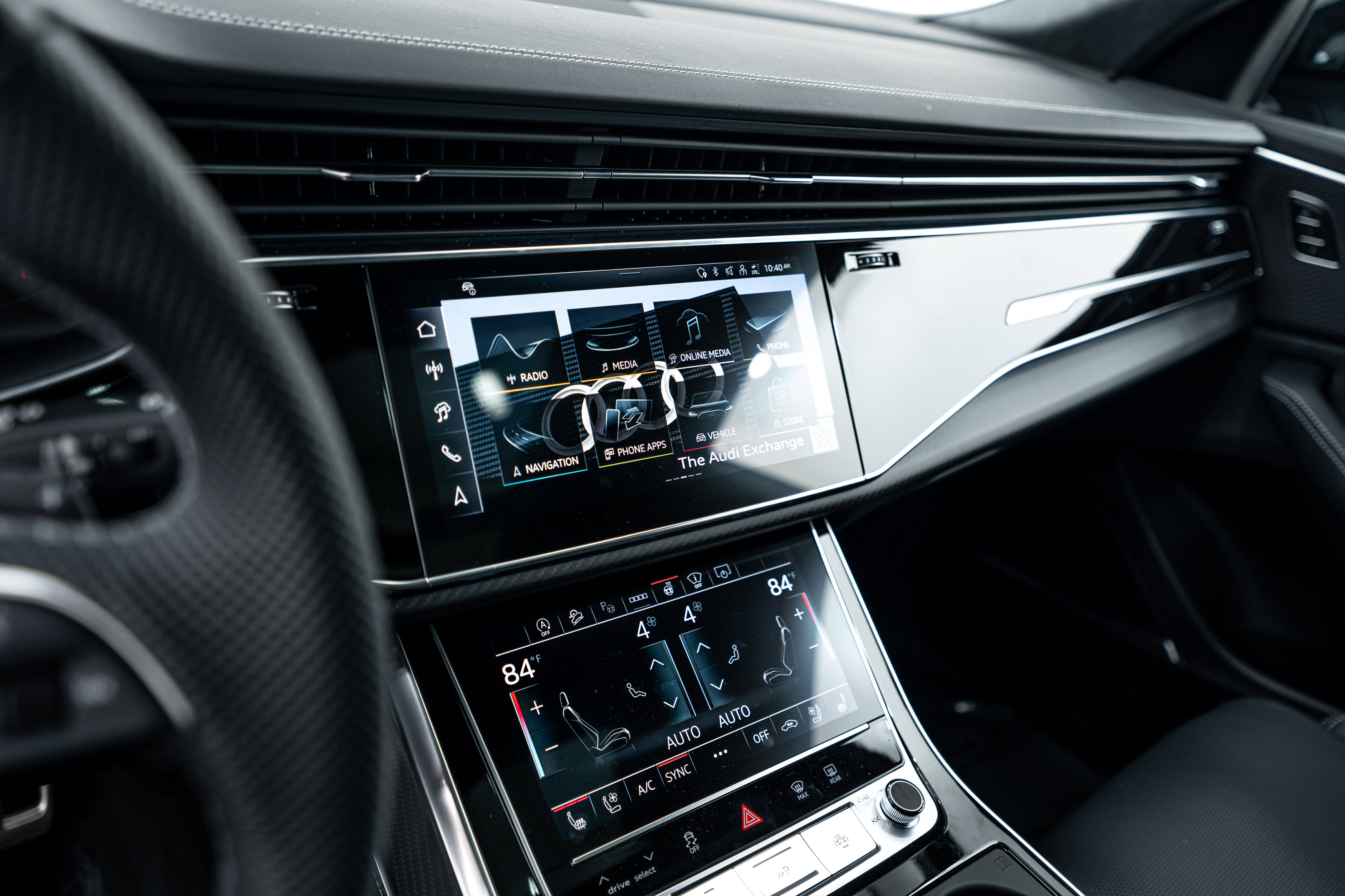 New 2026 Audi SQ8 Prestige image 11