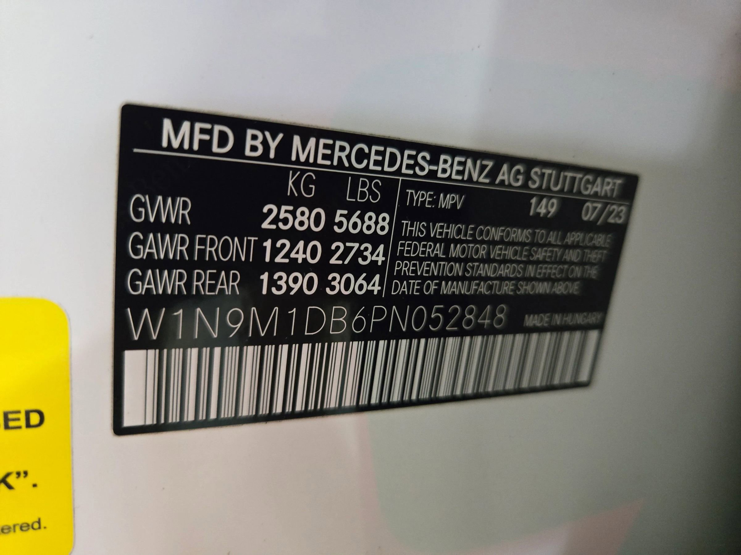 Used 2023 Mercedes-Benz EQB 350 4MATIC SUV image 31