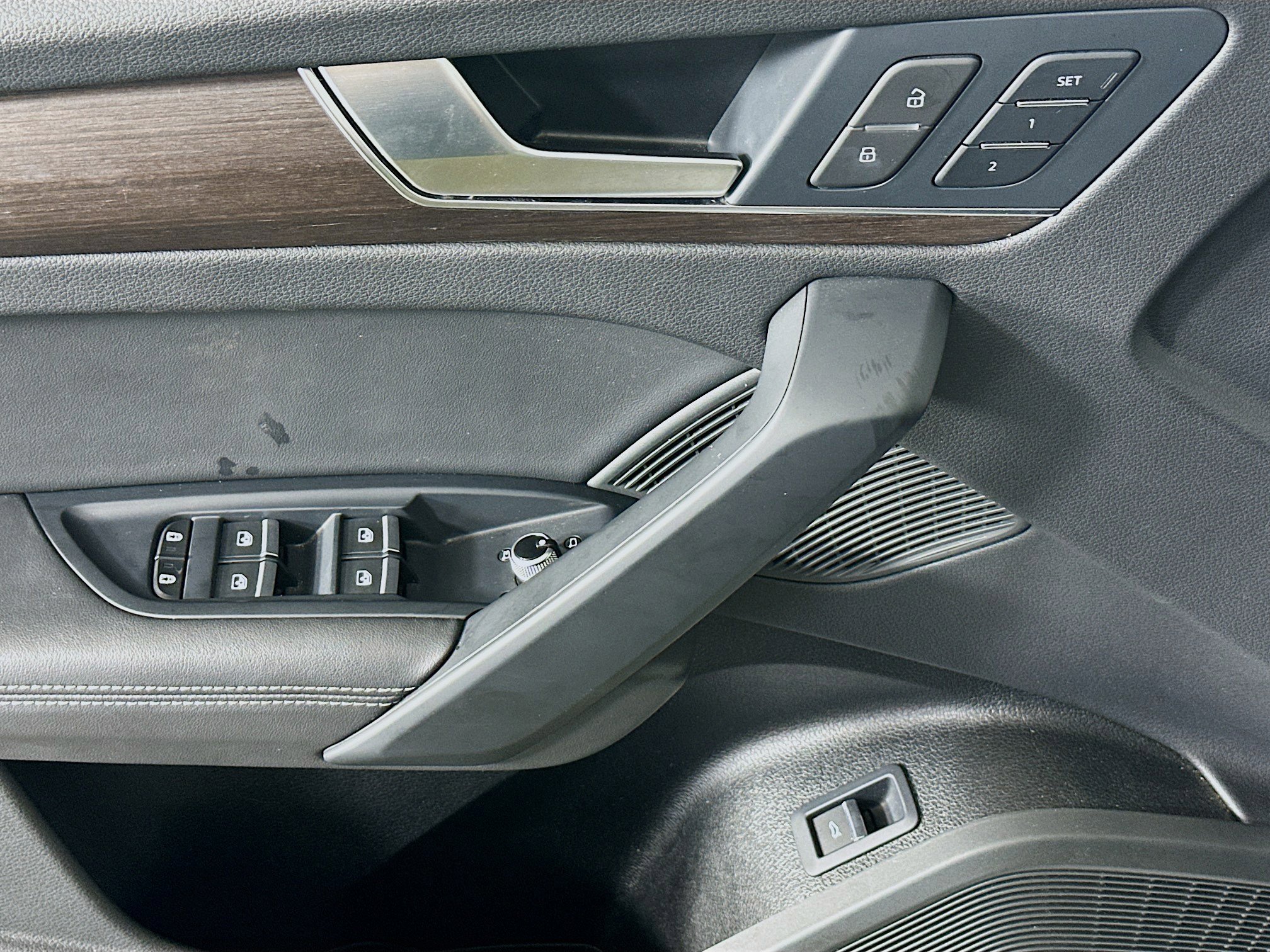 Used 2024 Audi Q5 2.0T Premium Plus image 15