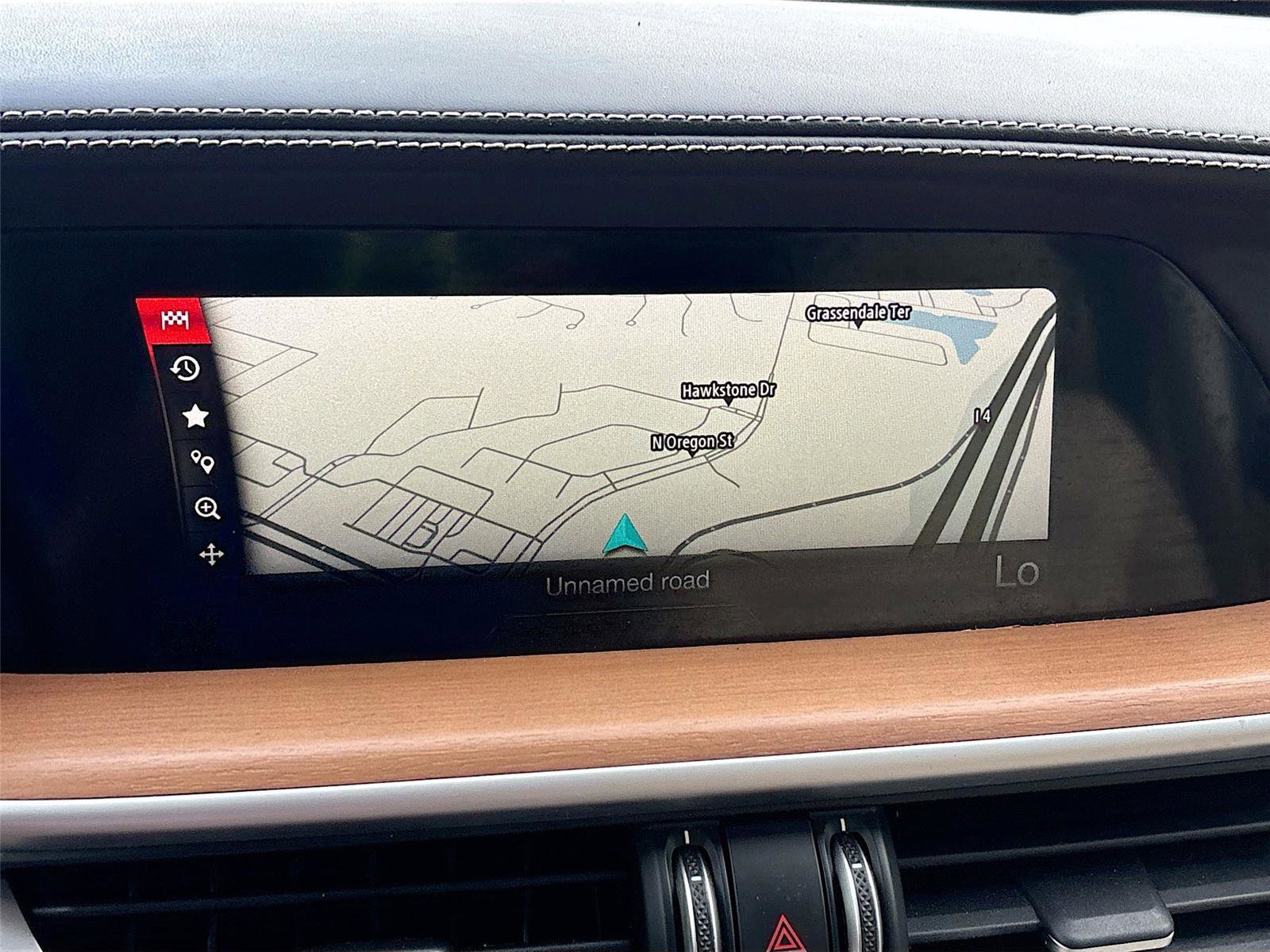 Used 2019 Alfa Romeo Stelvio Ti Lusso w/ Quick Order Package 22X Lusso image 13