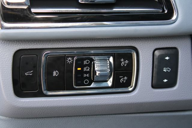 Used 2024 Lincoln Navigator Black Label AWD/4WD image 16
