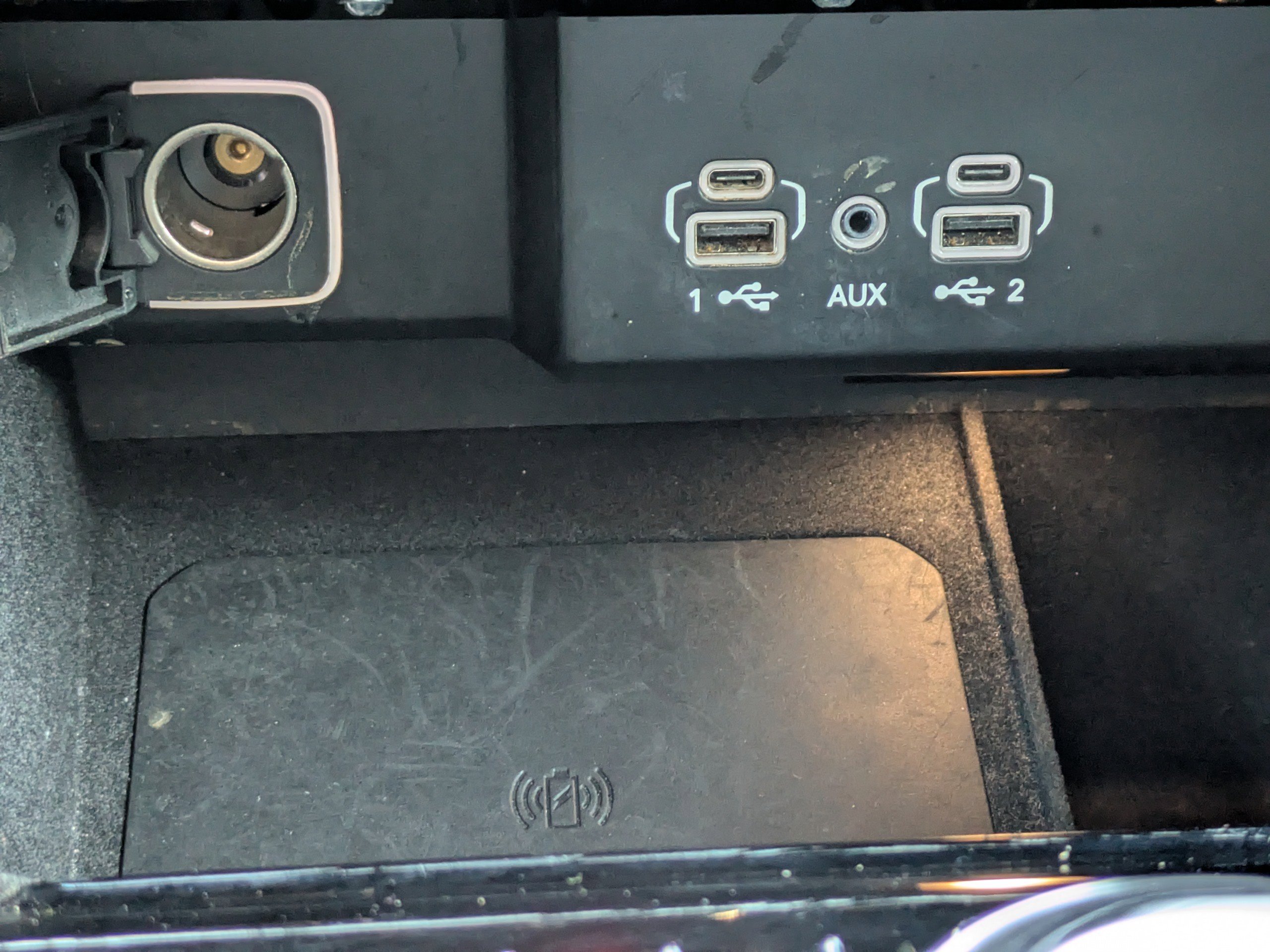 Used 2024 Jeep Wagoneer L Series II image 25