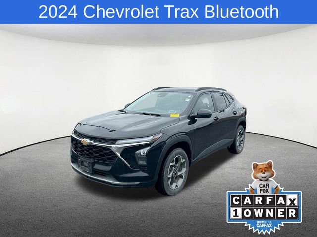 Used 2024 Chevrolet Trax LT w/ Driver Confidence Package image 1