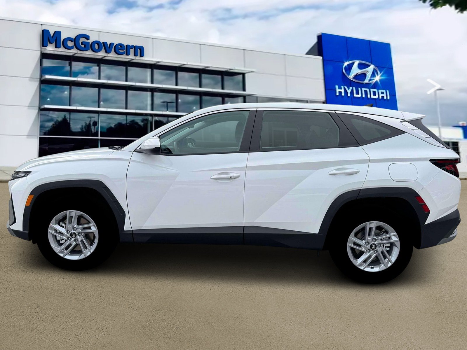 New 2026 Hyundai Tucson SE AWD/4WD image 3