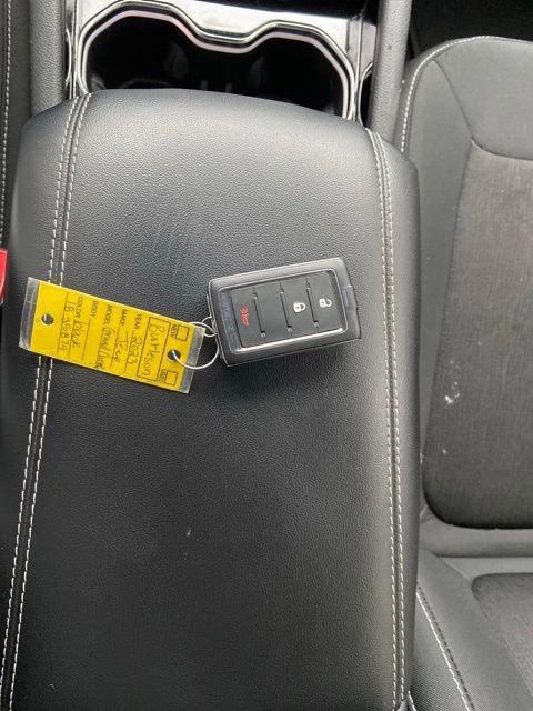 Used 2023 Jeep Grand Cherokee Laredo image 22