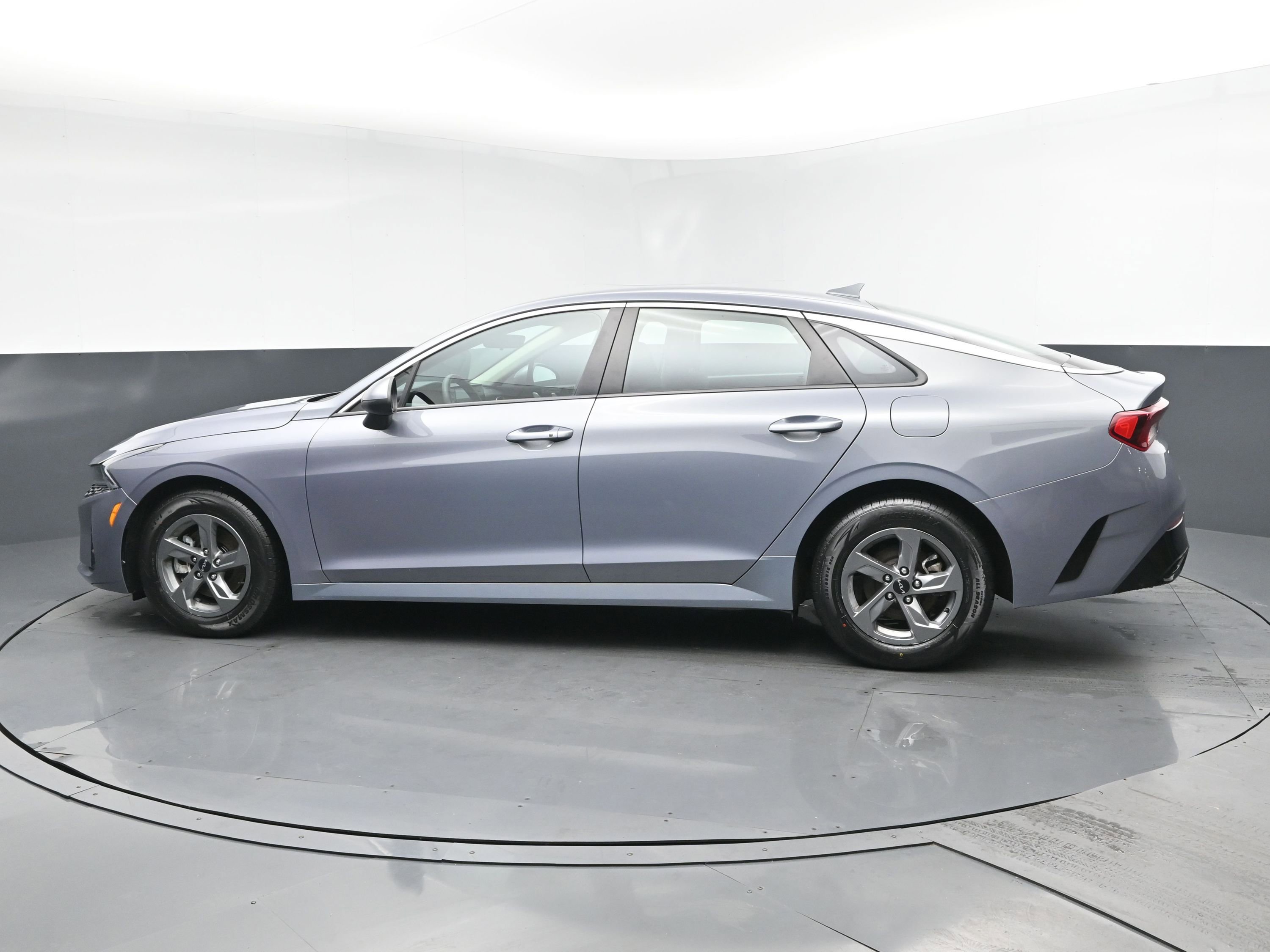 Used 2024 Kia K5 LXS image 4