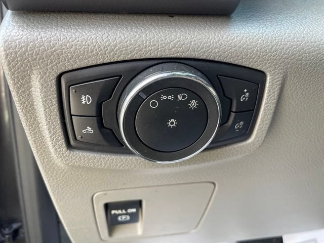 Used 2017 Ford F150 XLT AWD/4WD image 15