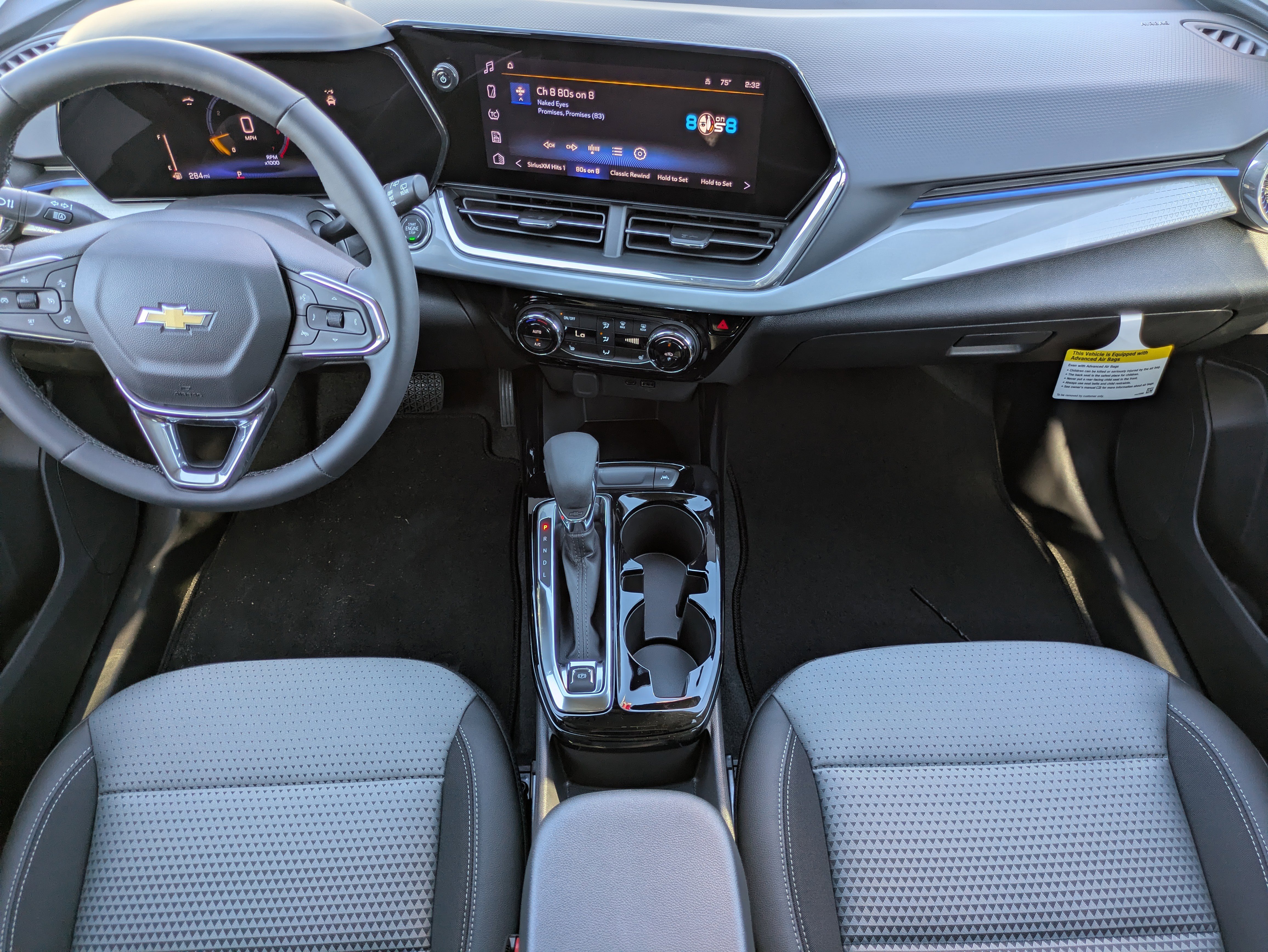 New 2025 Chevrolet Trax LT w/ Driver Confidence Package image 10